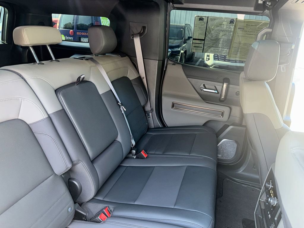 Used 2024 GMC Hummer EV 3X w/ Omega Edition AWD/4WD image 29