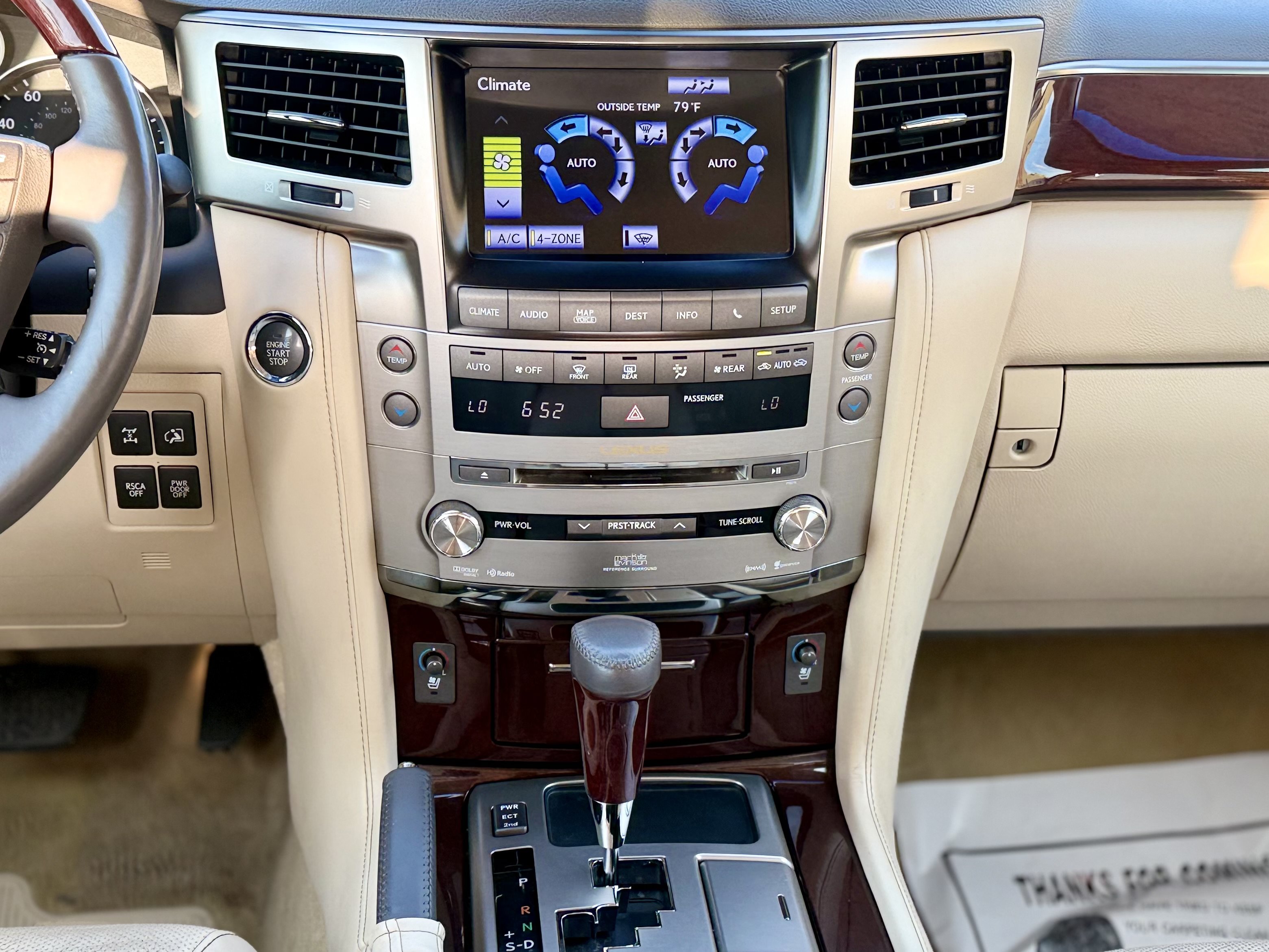 Used 2013 Lexus LX 570 4WD w/ Luxury Pkg image 31