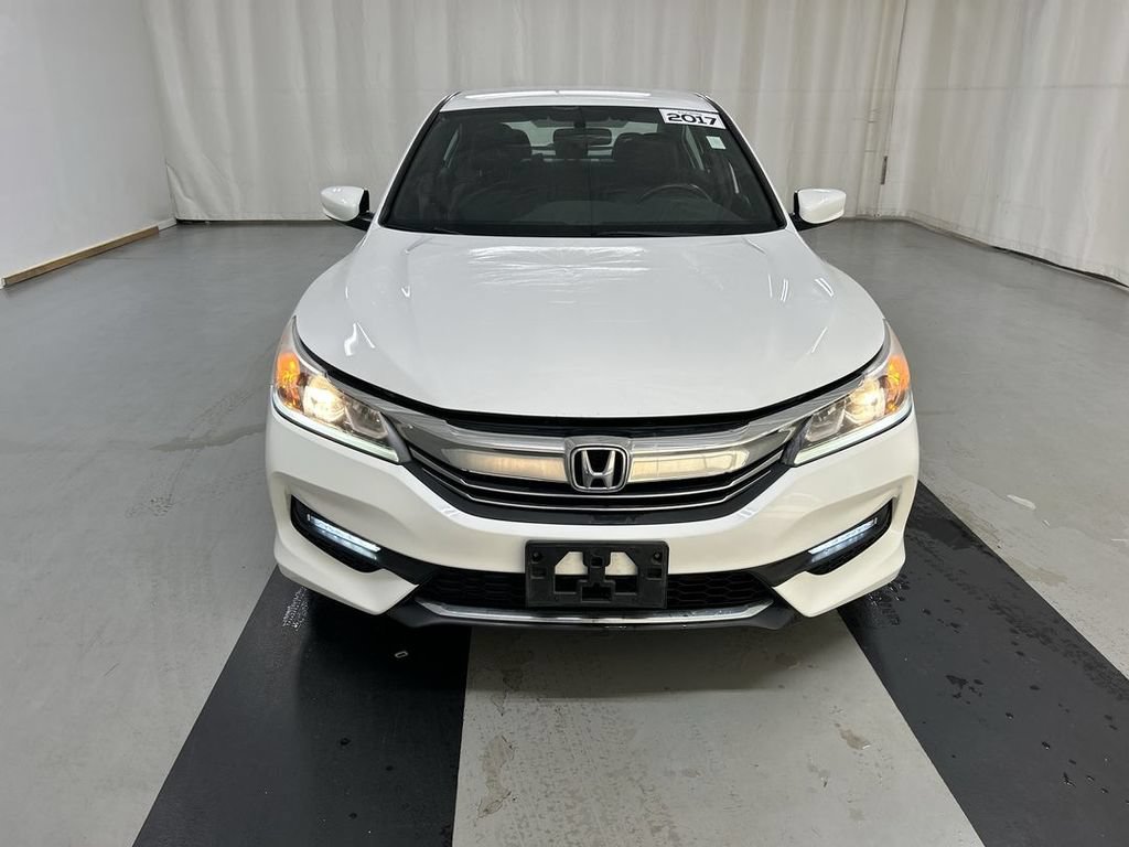 Used 2017 Honda Accord Sport Special Edition image 3