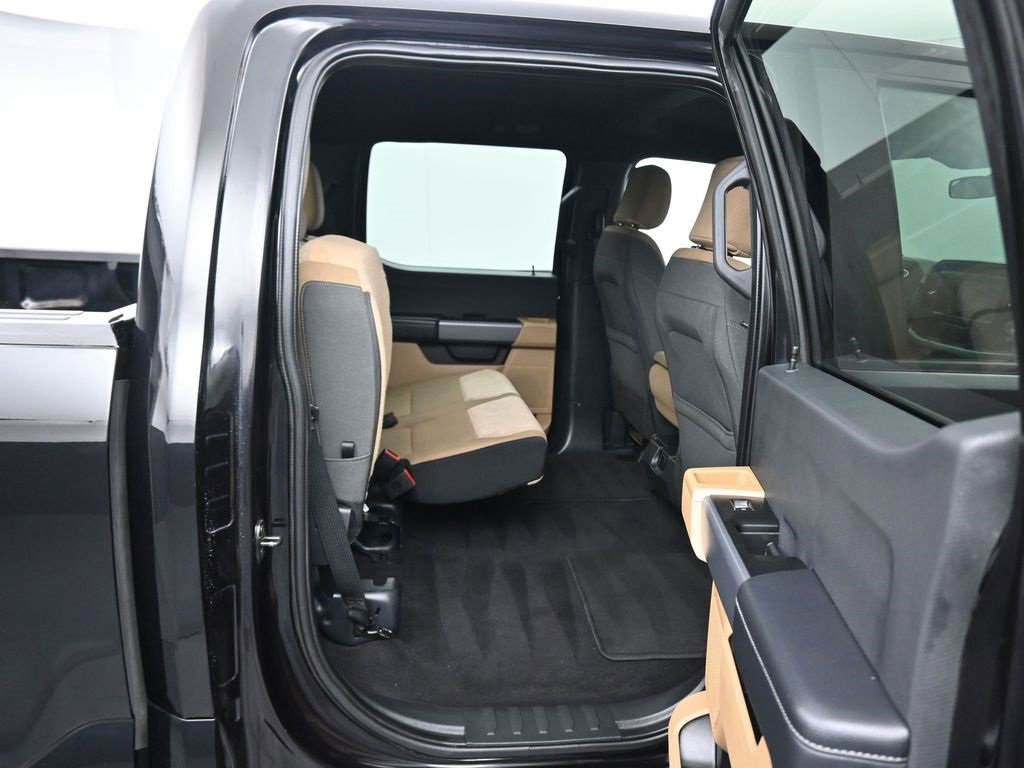 Used 2023 Ford F150 XLT image 40