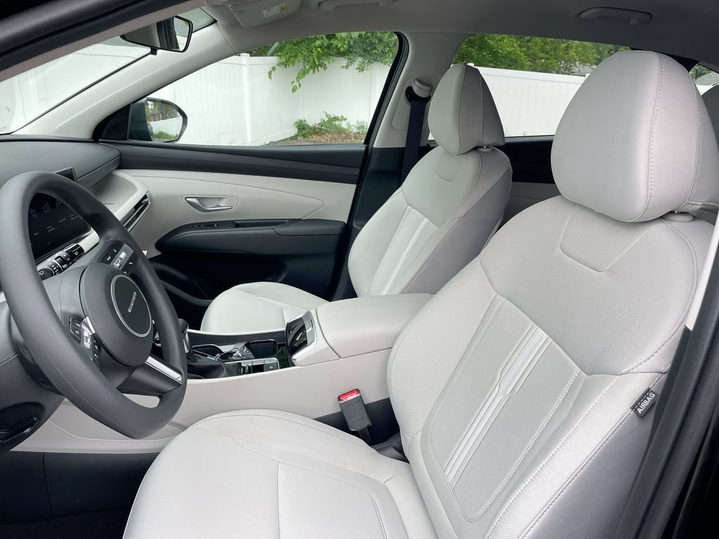 Used 2025 Hyundai Tucson SEL FWD image 37