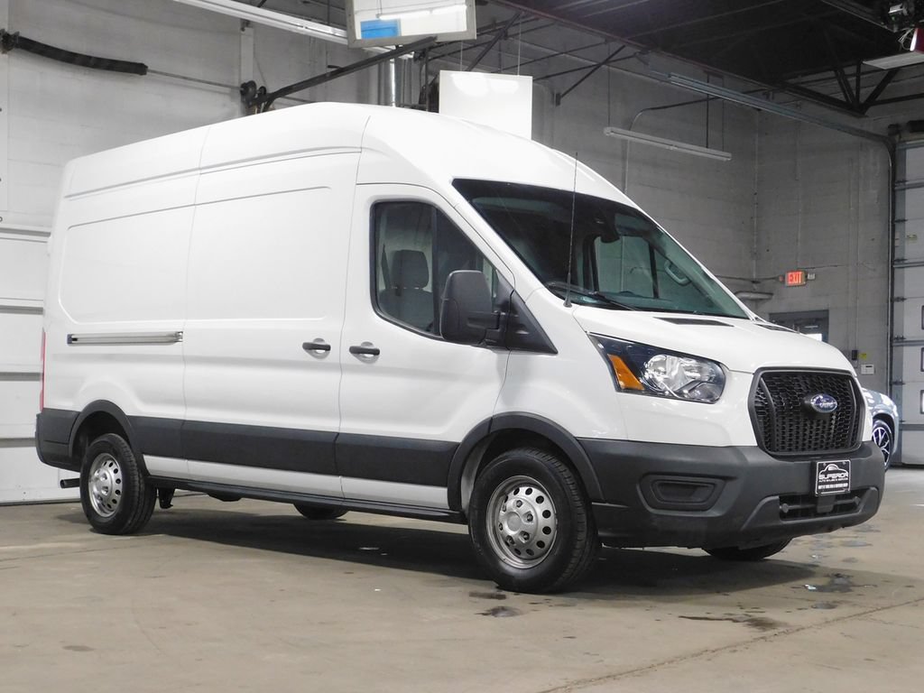 Used 2022 Ford Transit 250 148 High Roof AWD image 5