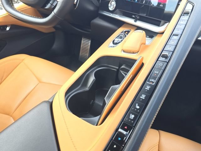 Used 2022 Chevrolet Corvette Stingray Preferred Conv w/ 2LT RWD image 27