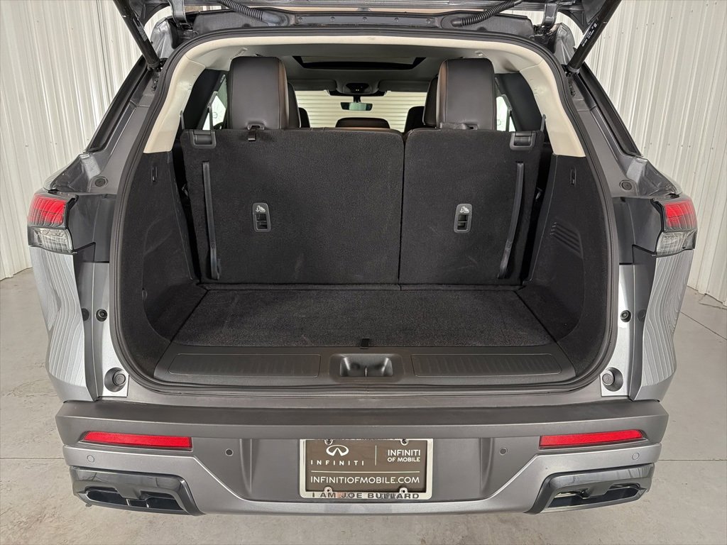 Certified 2024 INFINITI QX60 Pure image 8