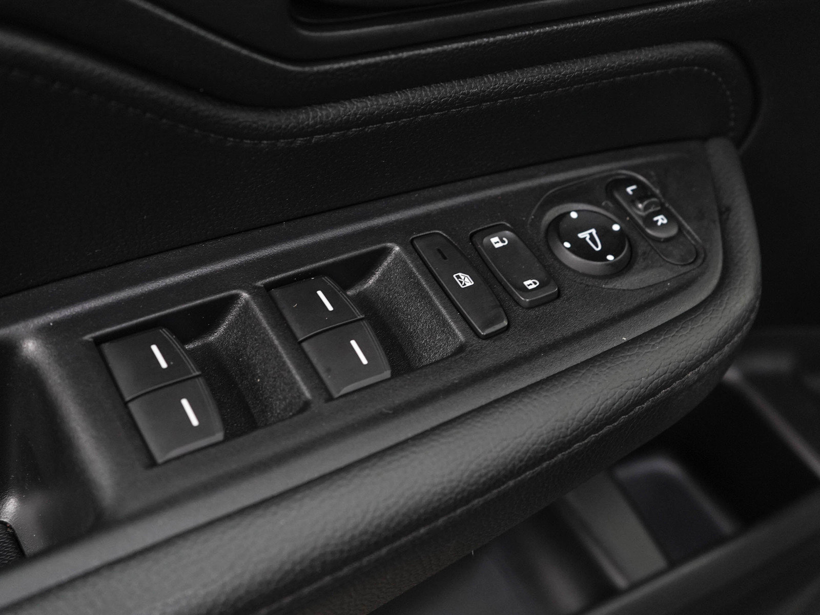 Used 2024 Honda Odyssey EX-L image 21