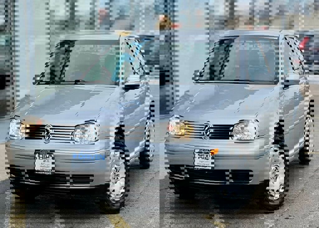 Used 2005 Volkswagen Golf GL image 21