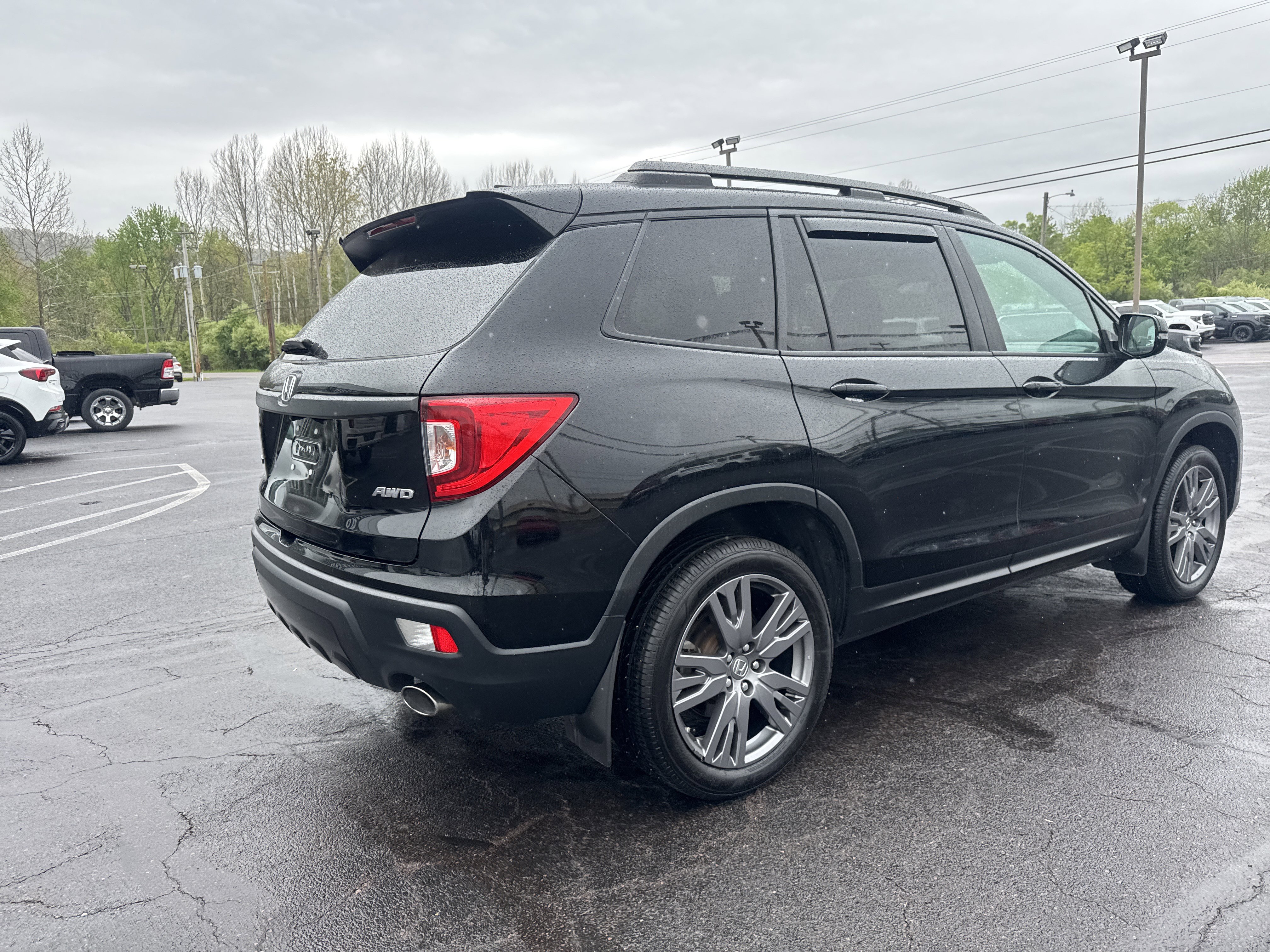 Used 2021 Honda Passport EX-L image 3