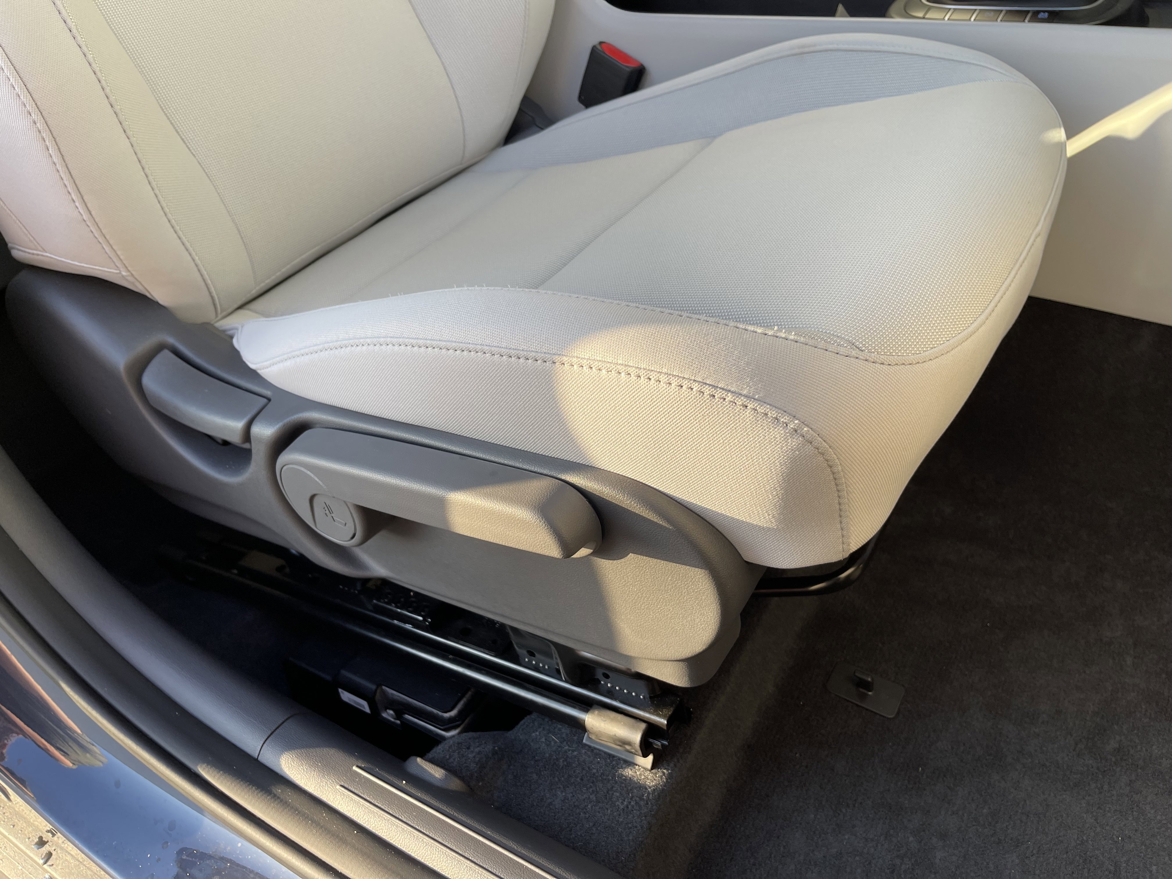 Used 2024 Hyundai Kona SEL image 30