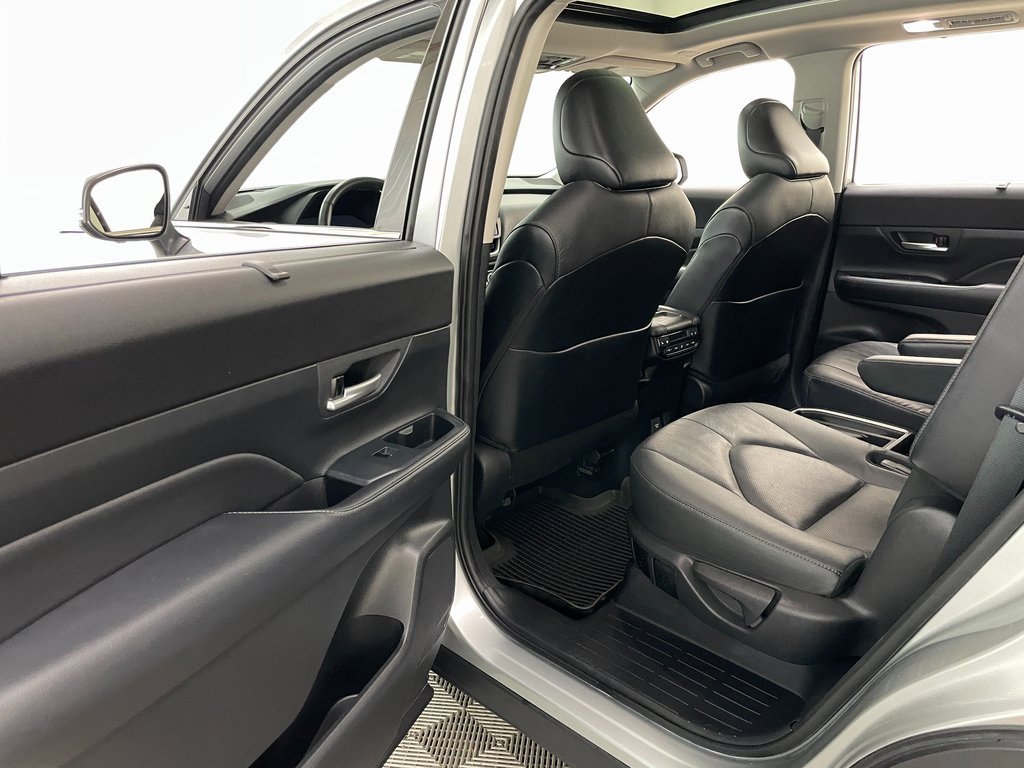 Used 2024 Toyota Grand Highlander XLE image 50