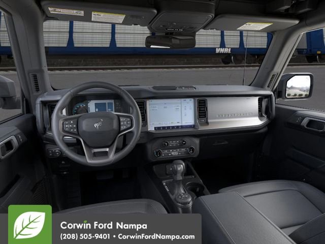 New 2025 Ford Bronco Outer Banks image 9