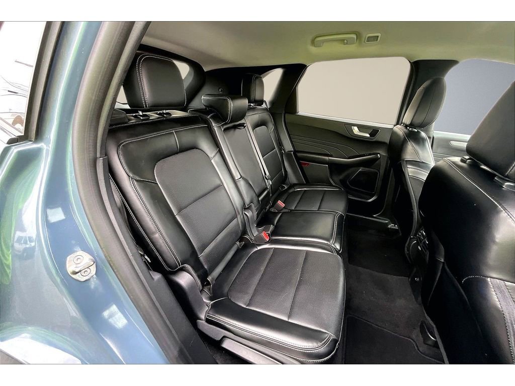 Used 2024 Ford Escape Platinum AWD/4WD image 23