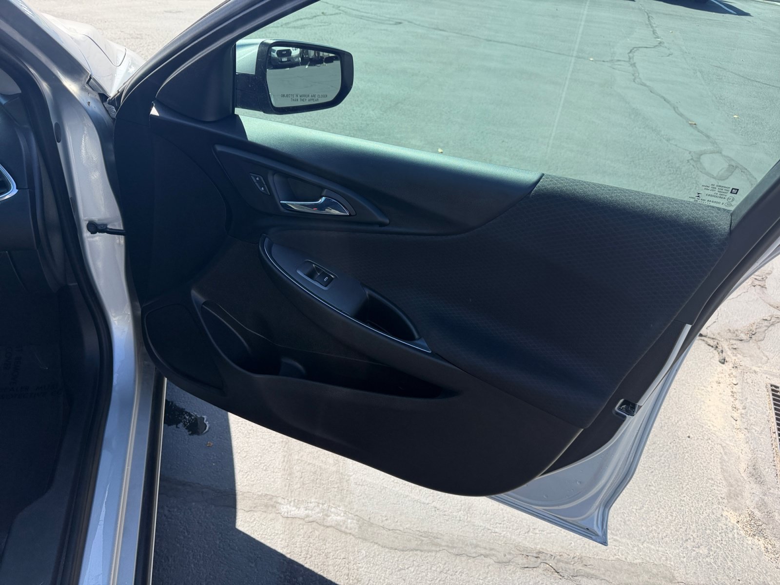 Used 2020 Chevrolet Malibu LT FWD image 16