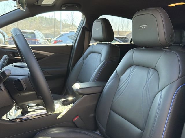 Used 2024 Buick Envista Sport Touring w/ Convenience I Package image 12