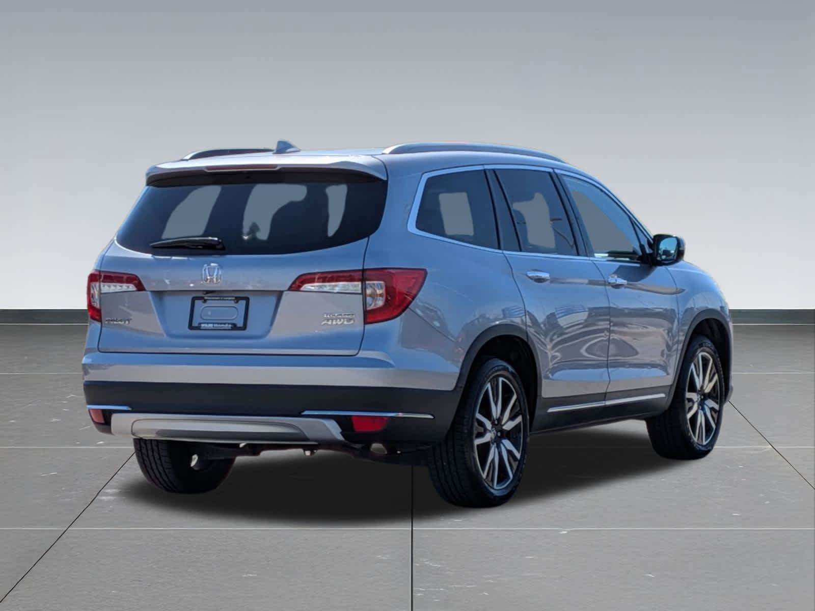Certified 2020 Honda Pilot Touring image 6