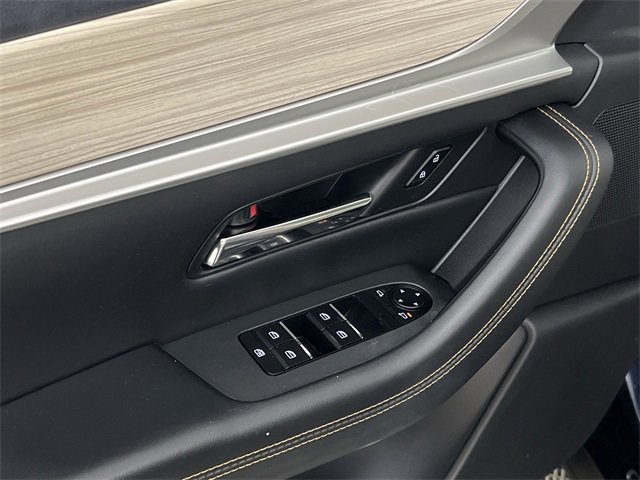 Used 2024 MAZDA CX-90 3.3 Turbo w/ Preferred Plus image 13