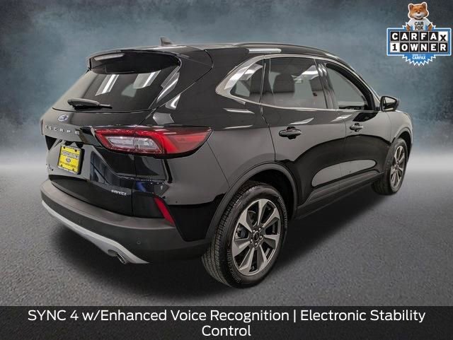 Used 2024 Ford Escape Platinum image 5