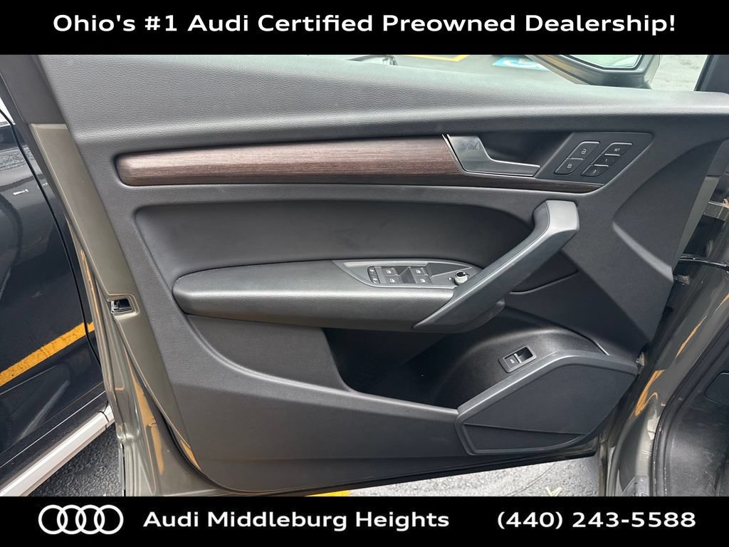 Certified 2023 Audi Q5 2.0T Premium w/ Convenience Package AWD/4WD image 10