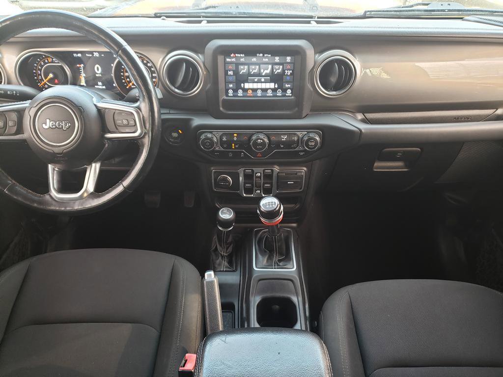 Used 2018 Jeep Wrangler Unlimited Sahara image 21