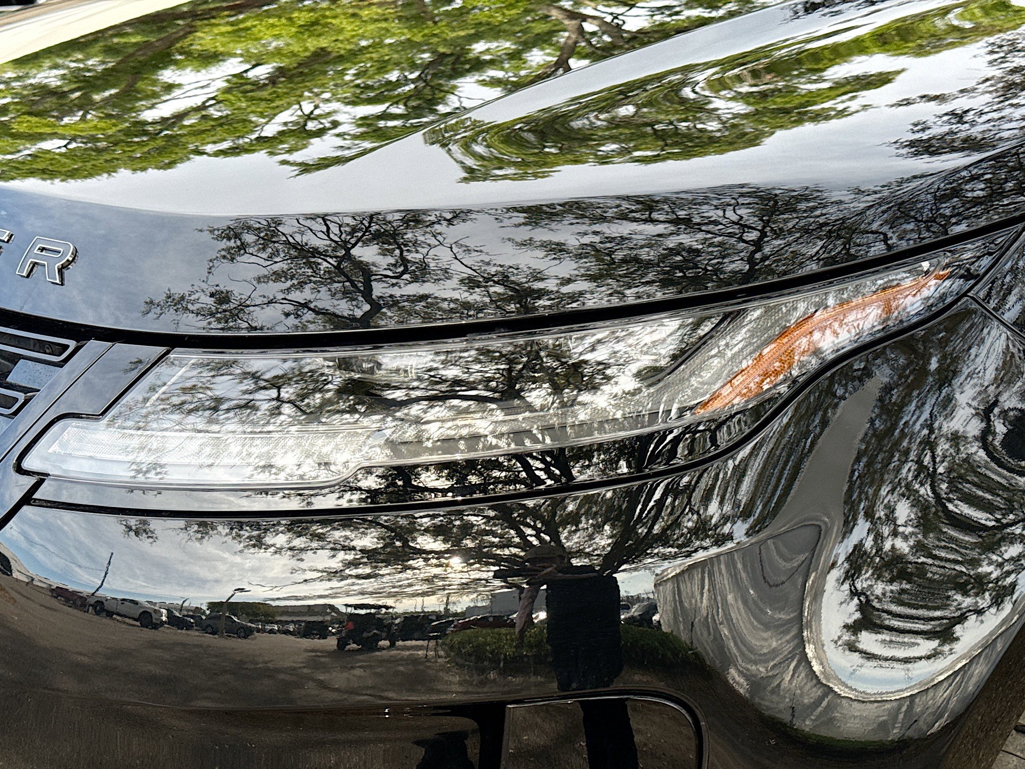 Used 2026 Land Rover Range Rover Evoque S image 9