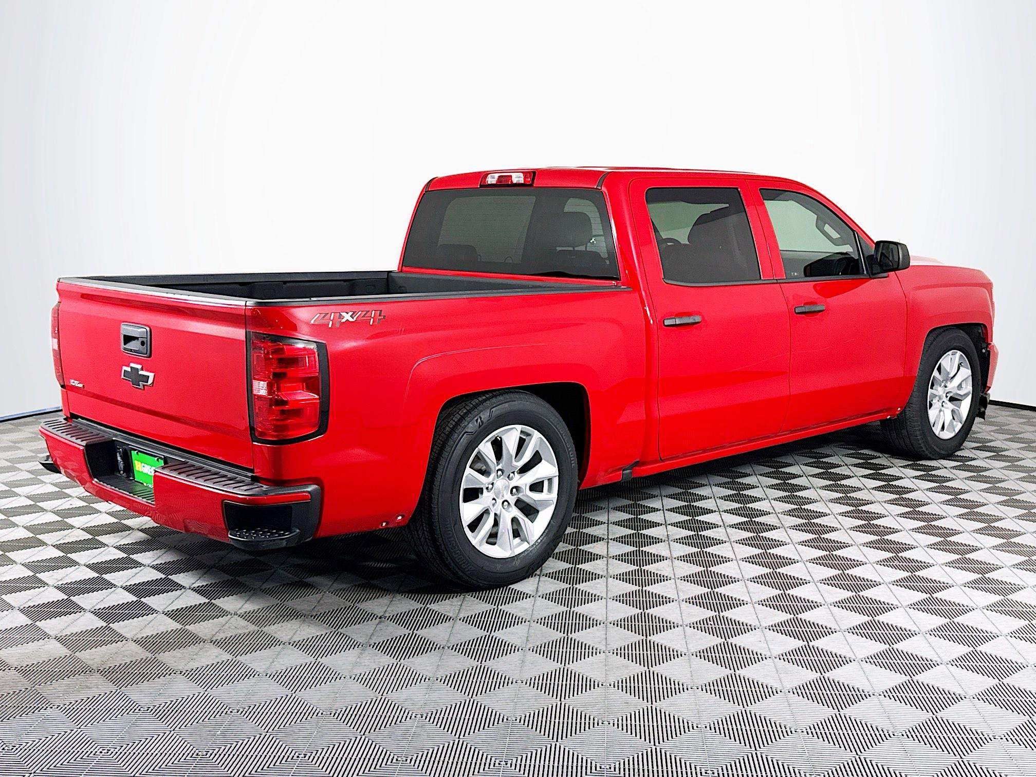 Used 2018 Chevrolet Silverado 1500 Custom w/ Texas Edition AWD/4WD image 10