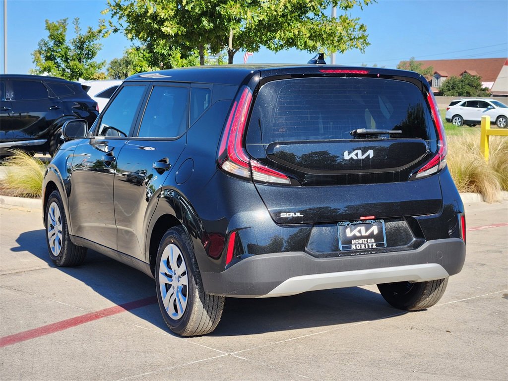 New 2025 Kia Soul LX image 3