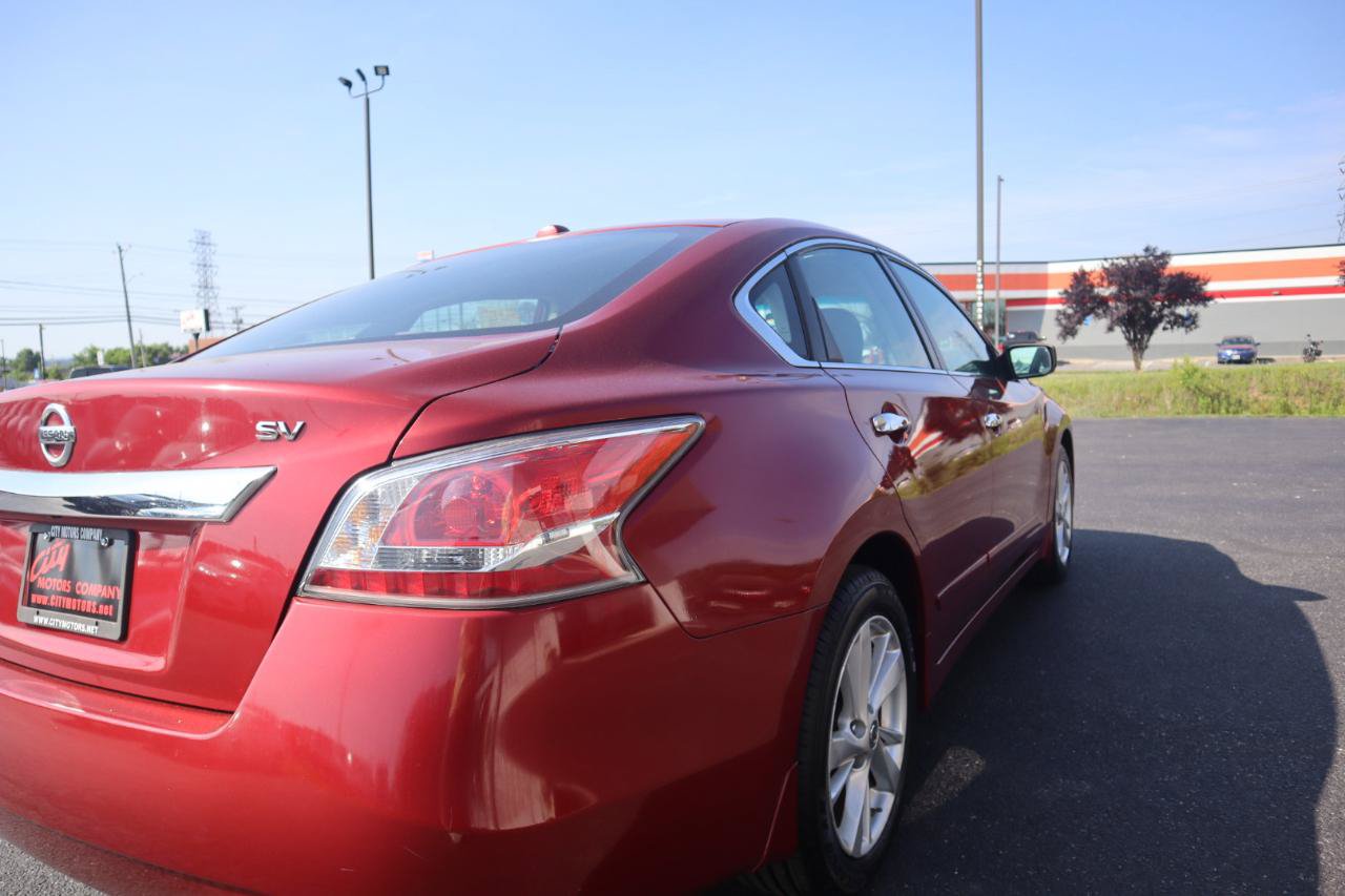 Used 2015 Nissan Altima 2.5 SV FWD image 28