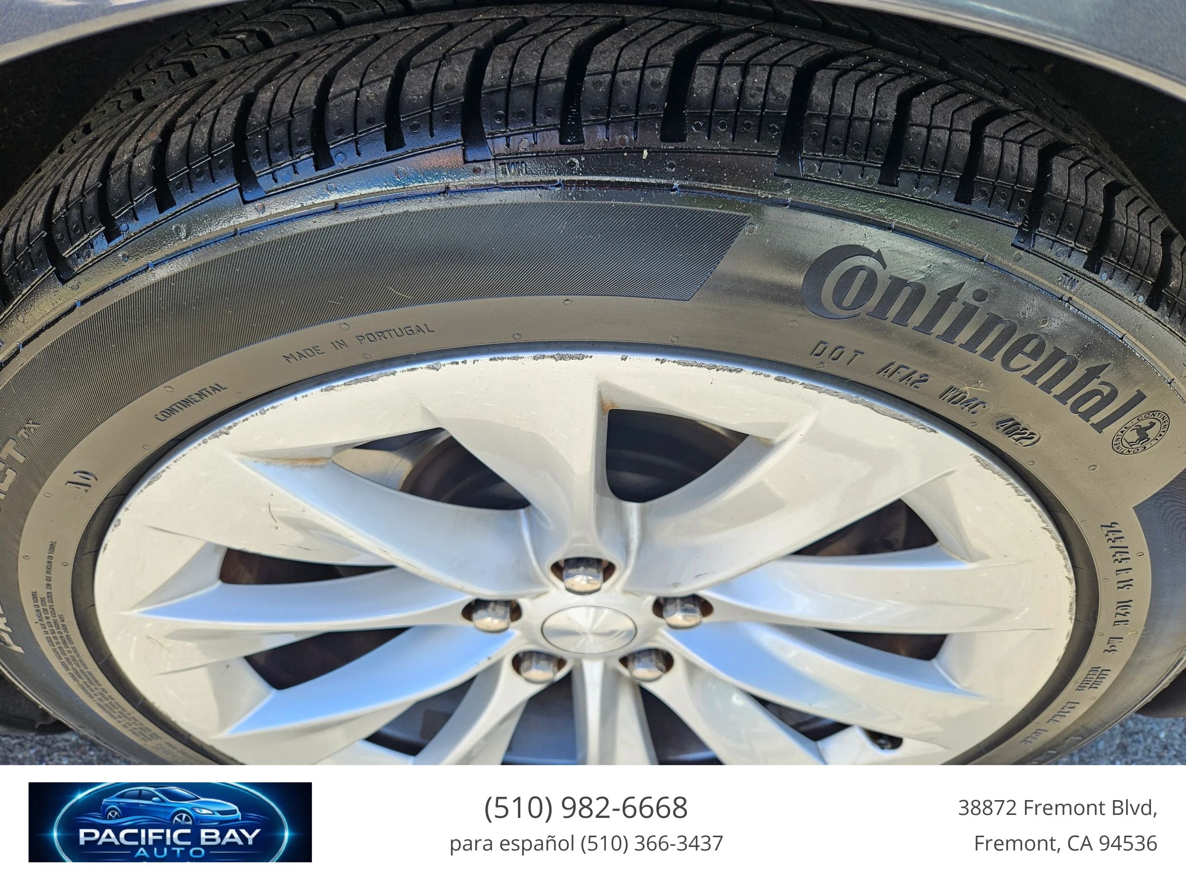 Used 2016 Tesla Model S 70 RWD image 29