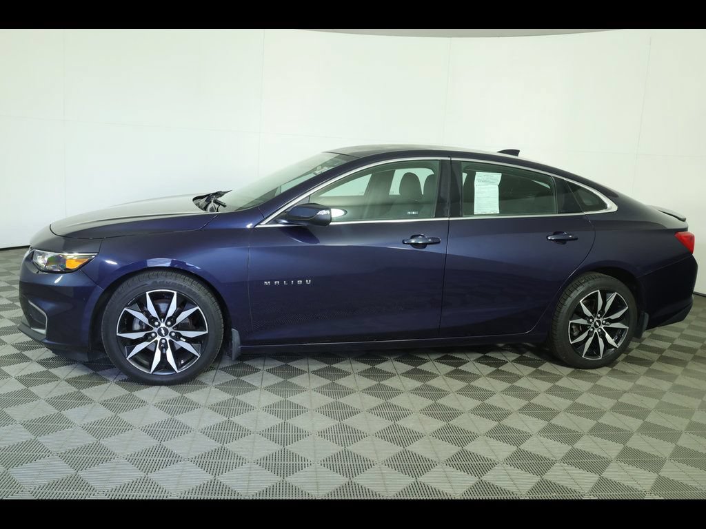 Used 2018 Chevrolet Malibu LT FWD image 14