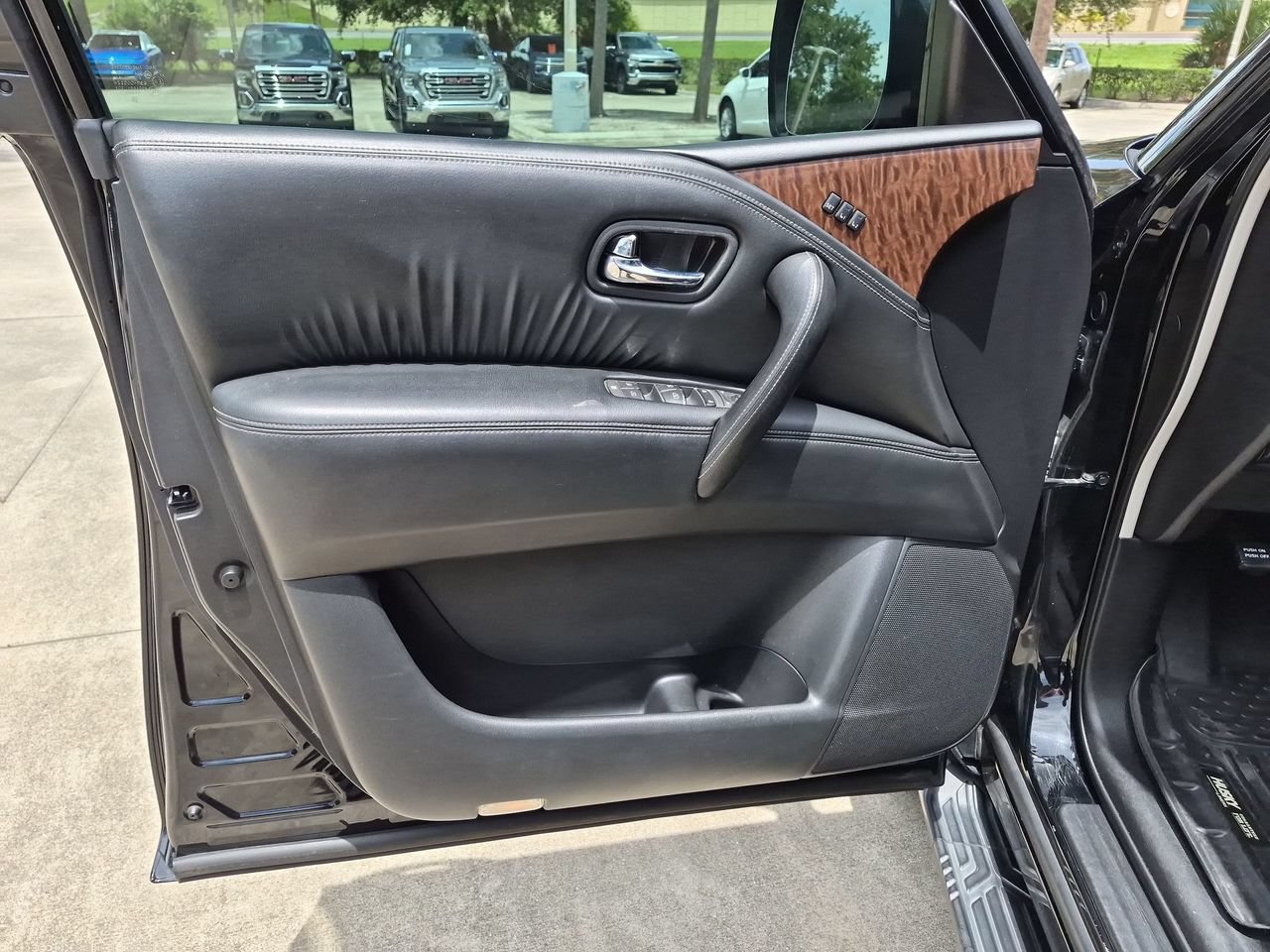 Used 2017 Nissan Armada SL RWD image 20