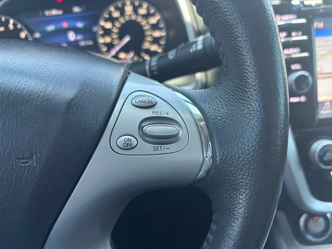 Used 2016 Nissan Murano SV AWD/4WD image 19