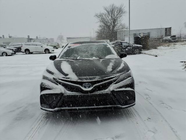 Certified 2023 Toyota Camry SE image 2