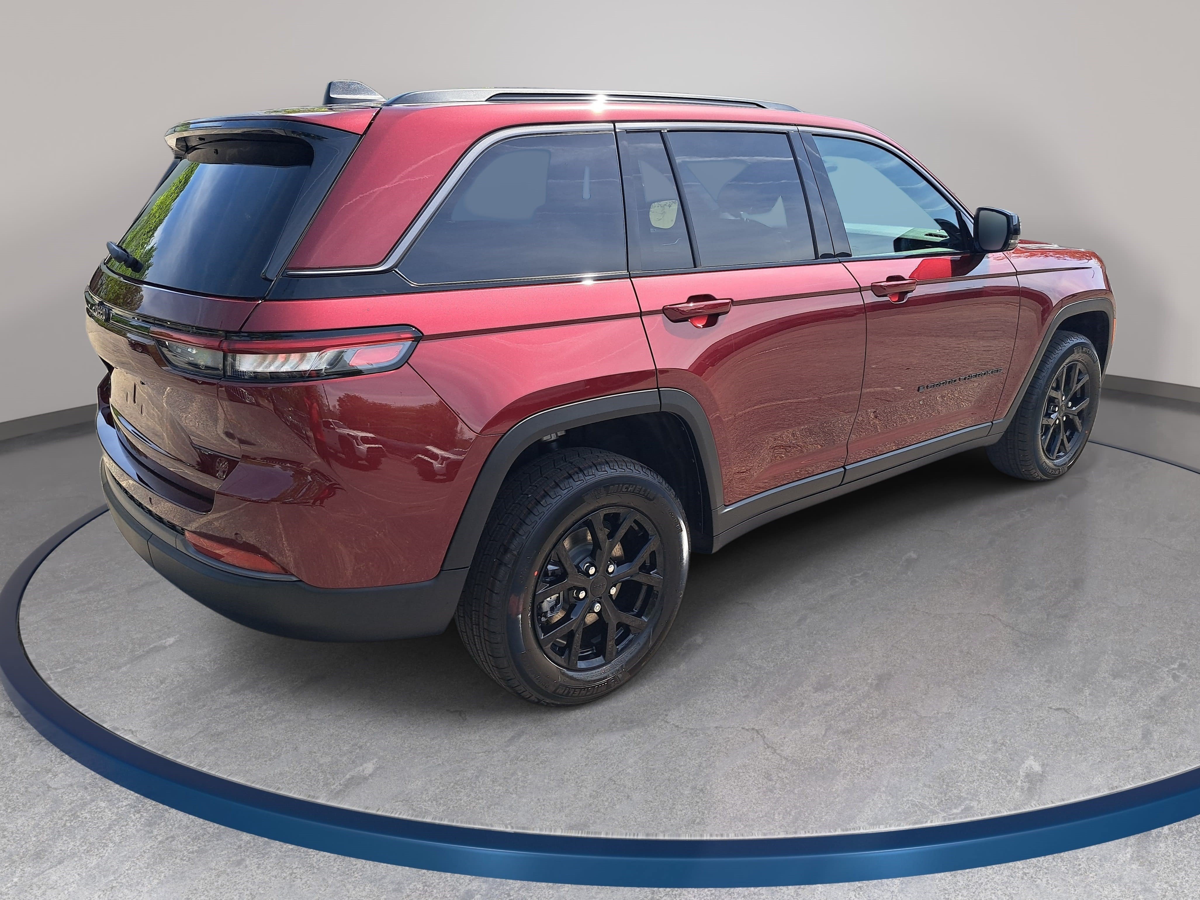 New 2026 Jeep Grand Cherokee Altitude AWD/4WD image 5