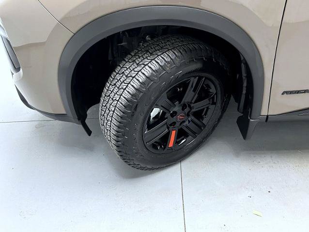 Certified 2025 Nissan Rogue SV AWD/4WD image 23