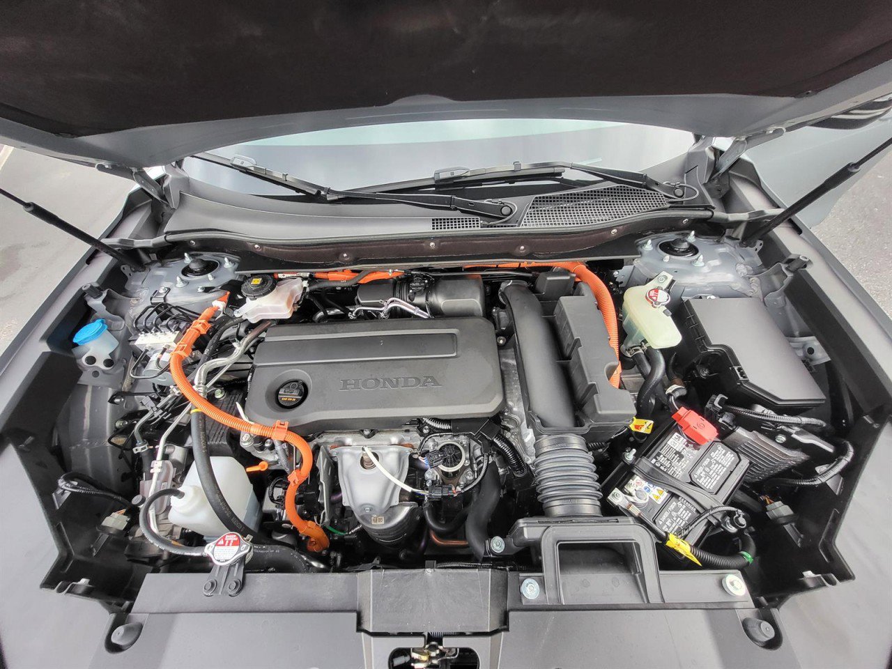 Certified 2025 Honda CR-V Sport Touring image 10