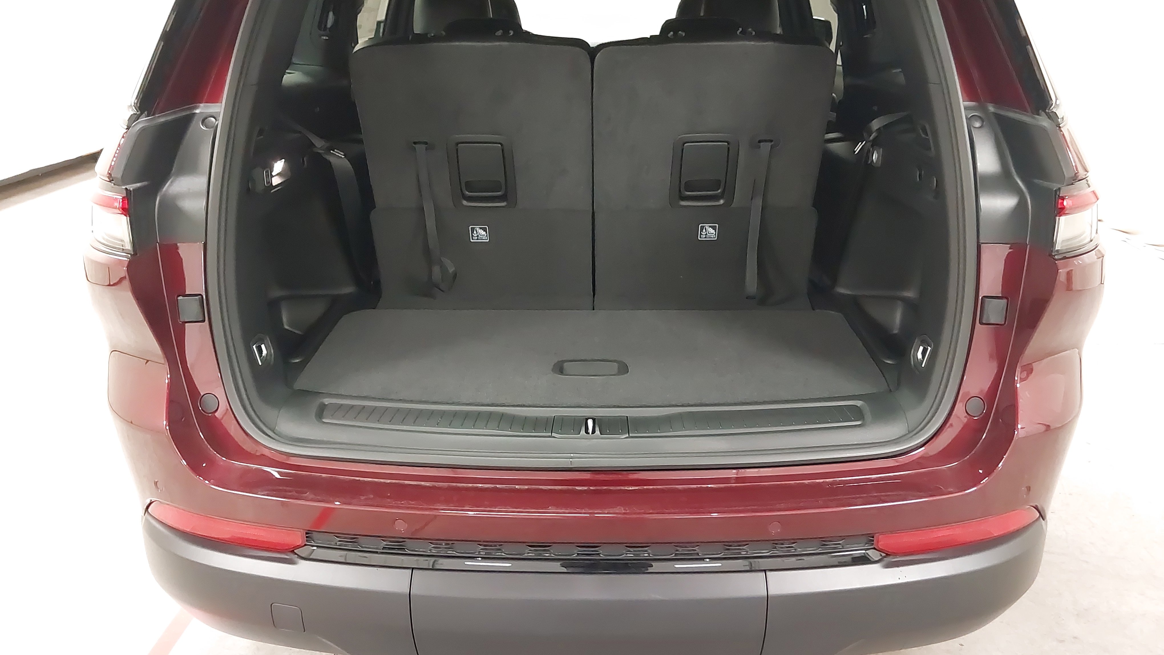 New 2025 Jeep Grand Cherokee L Limited image 27