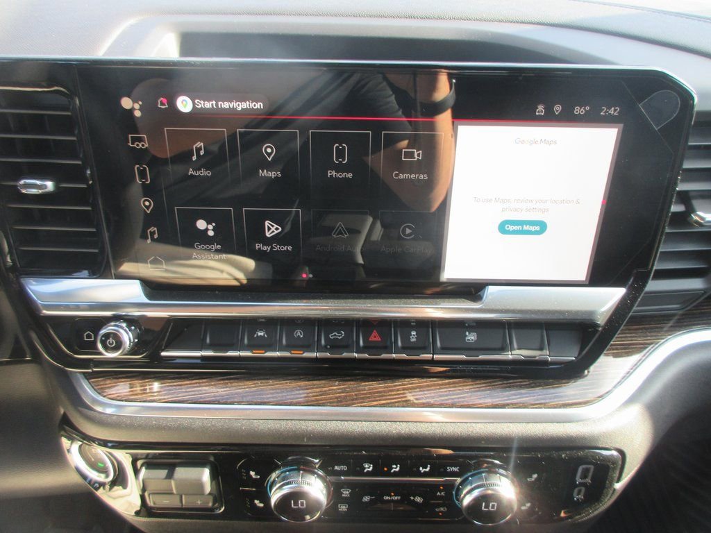 New 2026 GMC Sierra 1500 SLE w/ Max Trailering Package image 18