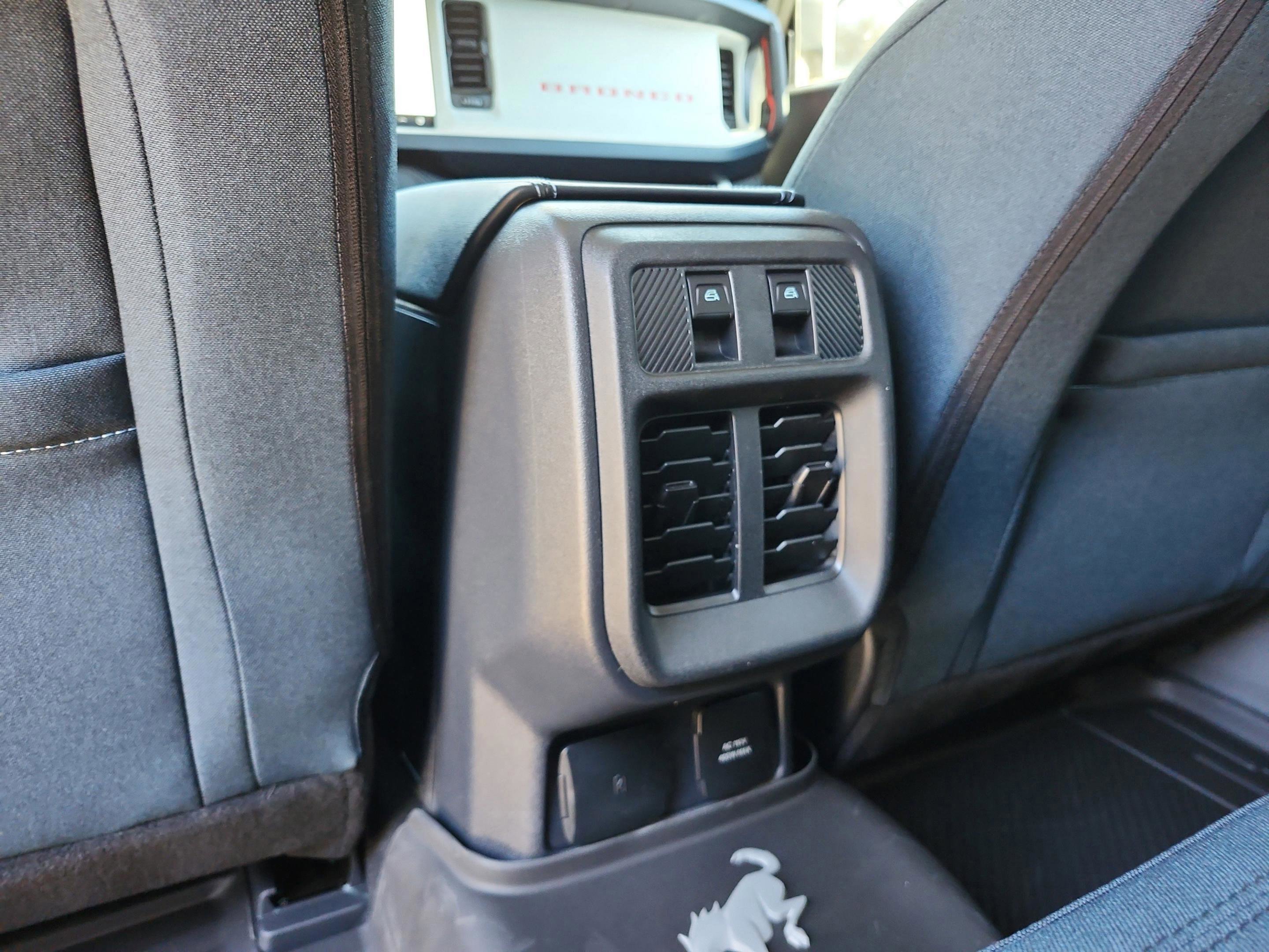 New 2025 Ford Bronco Heritage Edition image 14