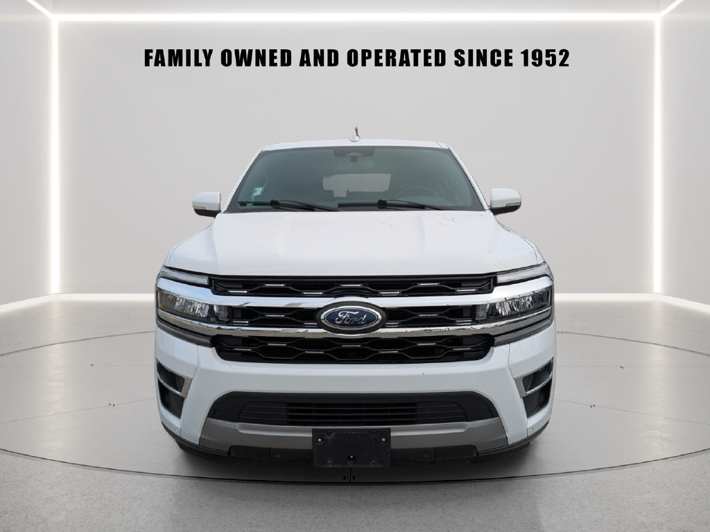 Used 2024 Ford Expedition Limited RWD image 6