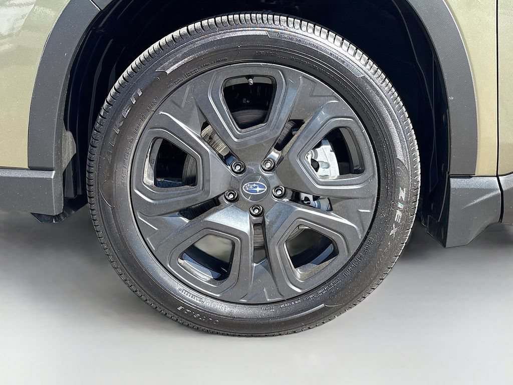 Used 2025 Subaru Ascent Onyx Edition AWD/4WD image 32