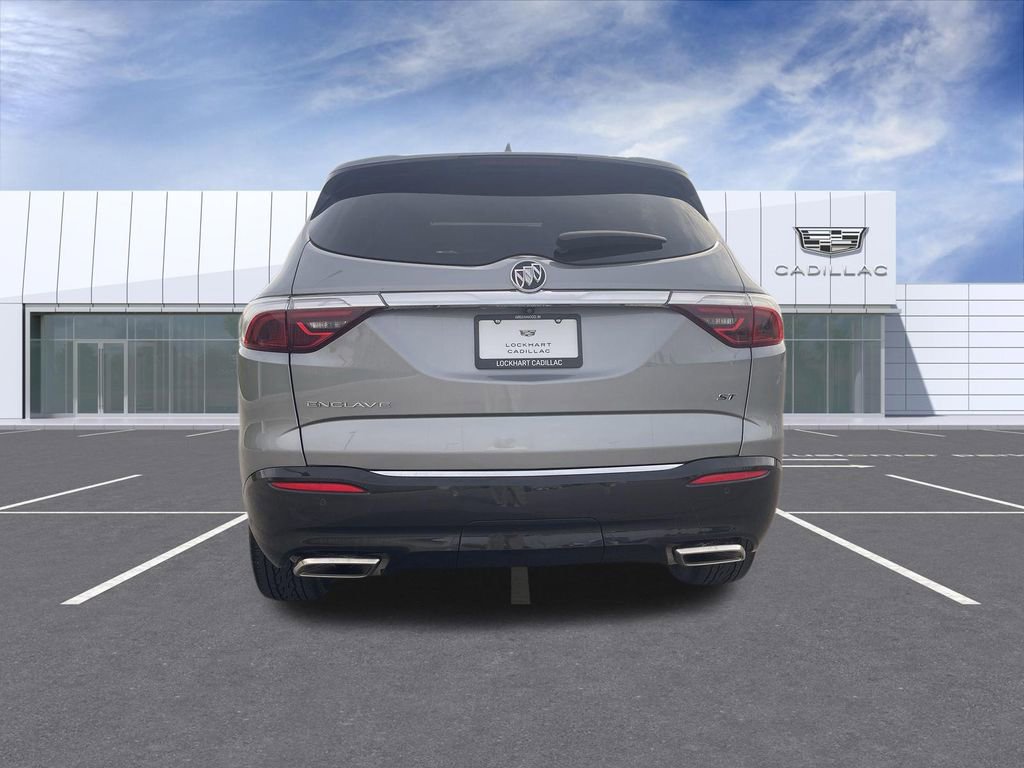 Used 2024 Buick Enclave Essence w/ Experience Buick Package image 7