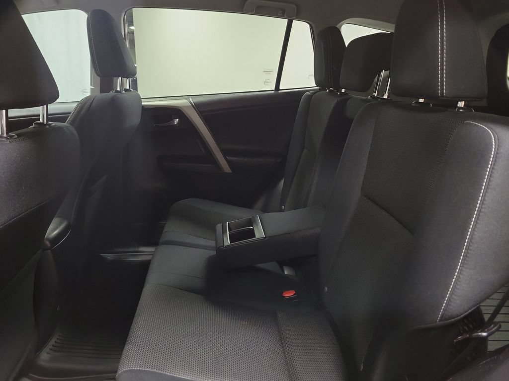 Used 2016 Toyota RAV4 XLE w/ Convenience Package AWD/4WD image 26