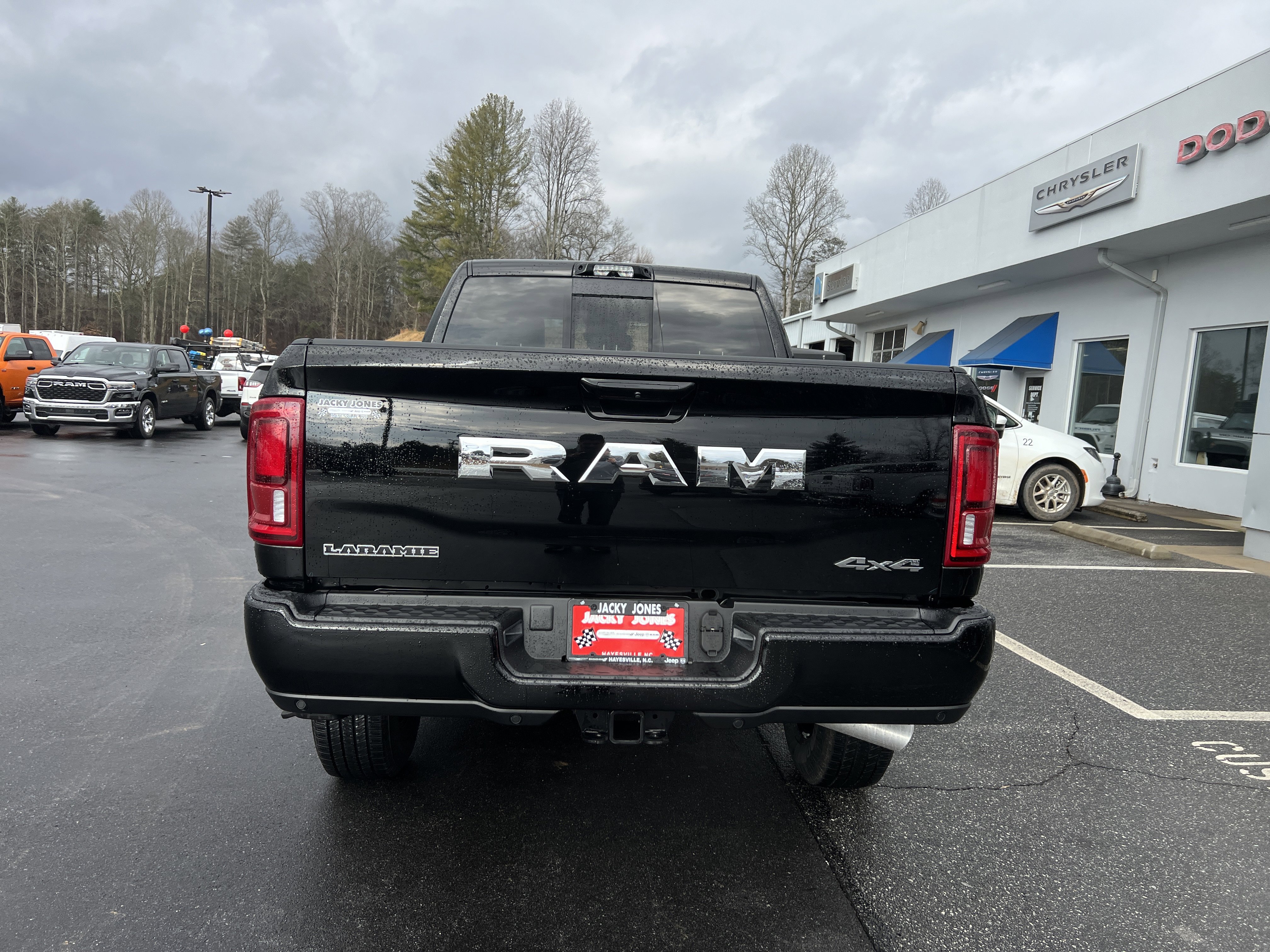 Used 2025 RAM 2500 Laramie image 2