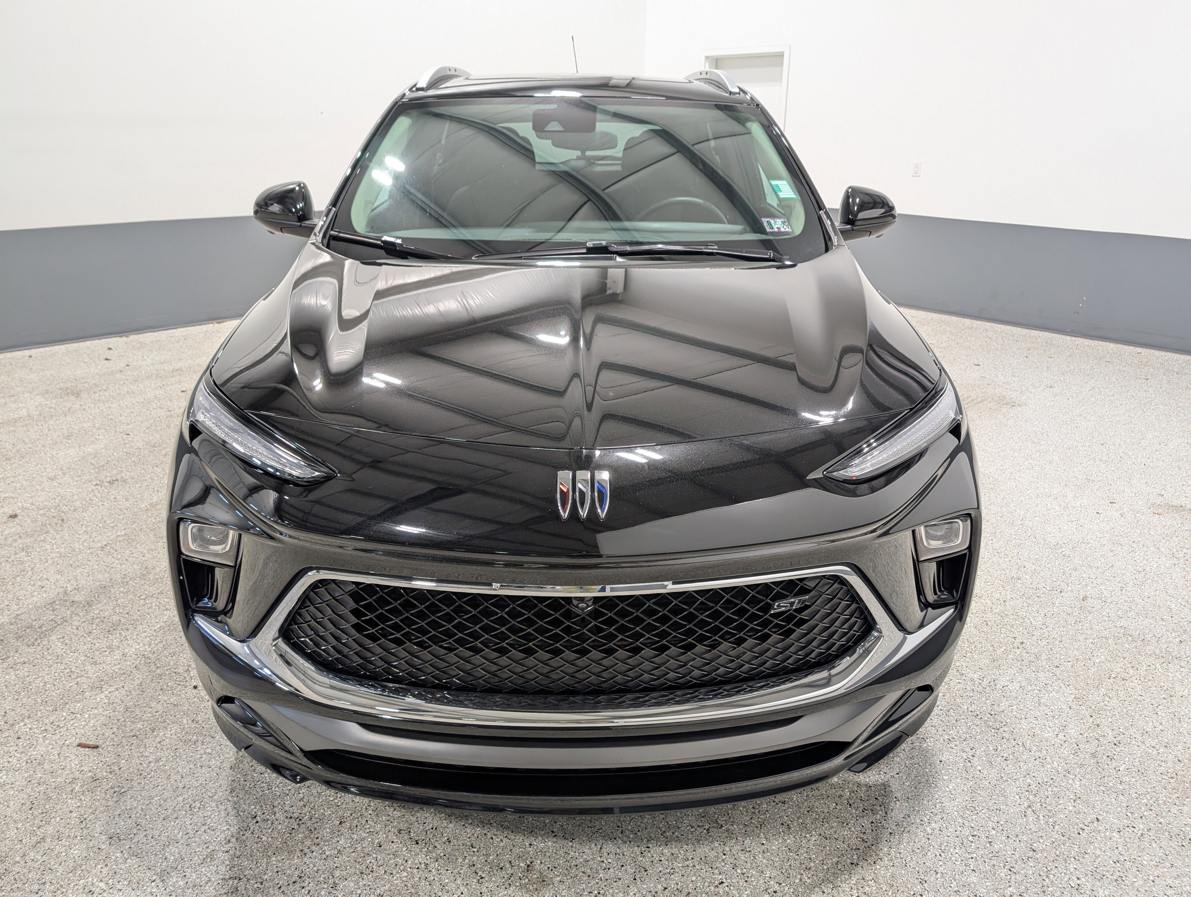 Used 2024 Buick Encore GX Sport Touring w/ Experience Buick Package image 7