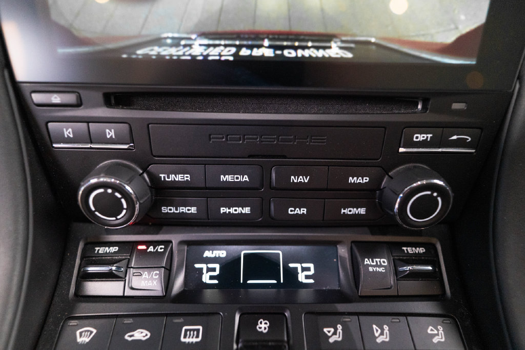 Certified 2017 Porsche 911 Turbo AWD/4WD image 35