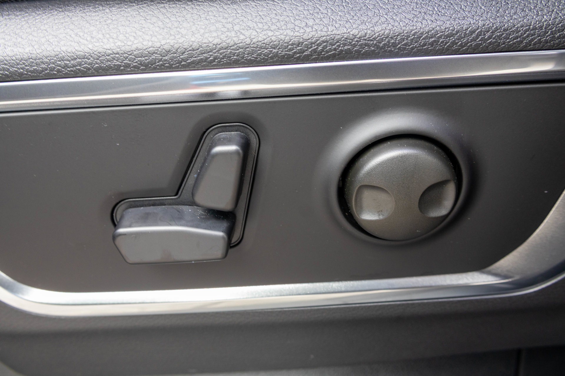 New 2027 RAM 1500 Laramie AWD/4WD image 7