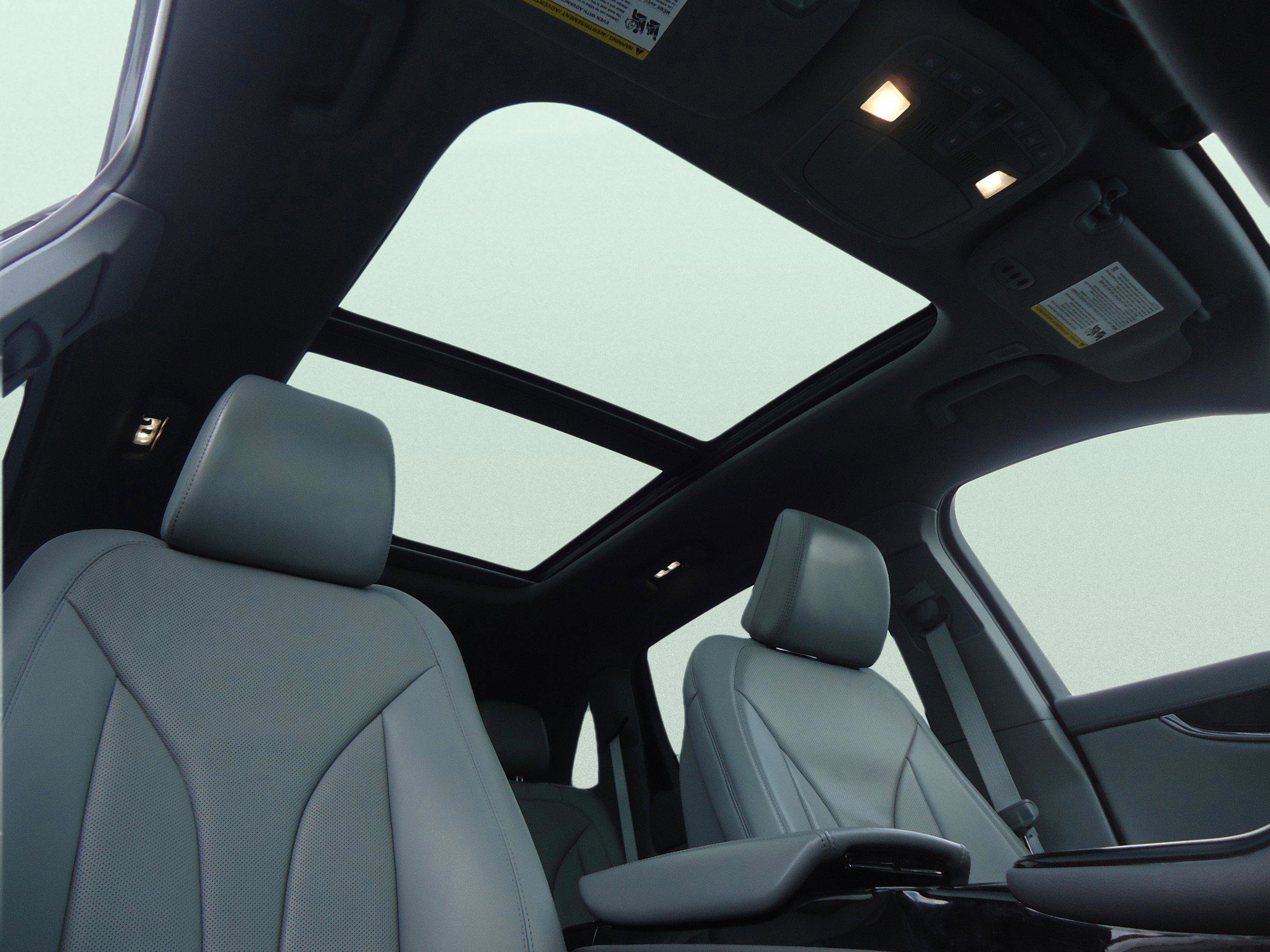 Used 2023 Lincoln Nautilus Reserve w/ Equipment Group 202A image 28