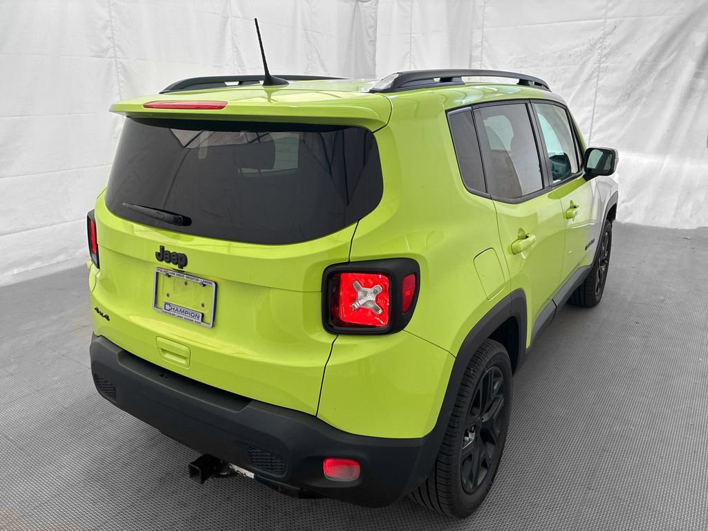 Used 2018 Jeep Renegade Altitude AWD/4WD image 6