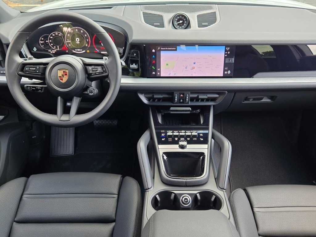 New 2026 Porsche Cayenne Coupe image 36