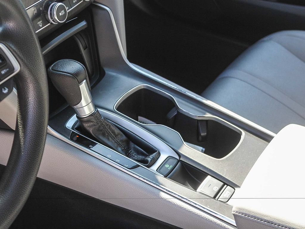 Certified 2018 Honda Accord EX image 20