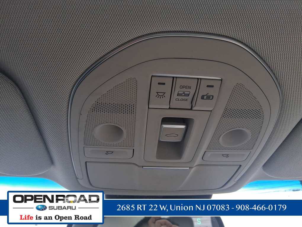 Used 2015 Hyundai Genesis 3.8 w/ Option Group 04 image 26